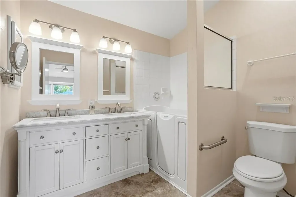4129 Vallarta Court Sarasota FL 34233
