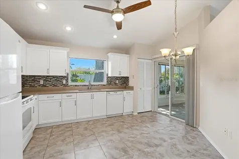 4129 Vallarta Court Sarasota FL 34233