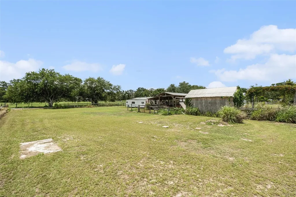 3308 Eric James Court Lithia FL 33547