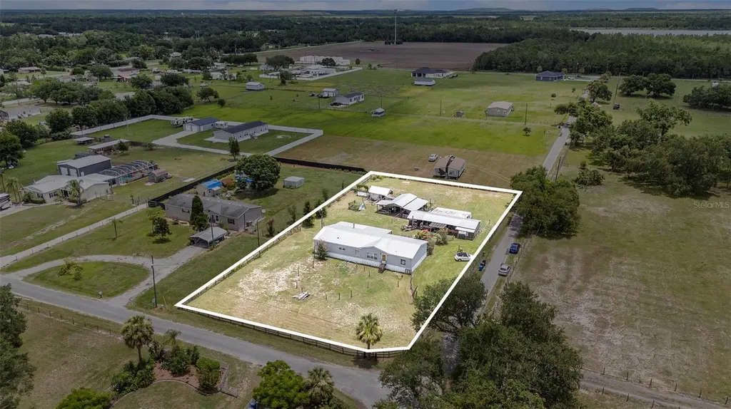 3308 Eric James Court Lithia FL 33547