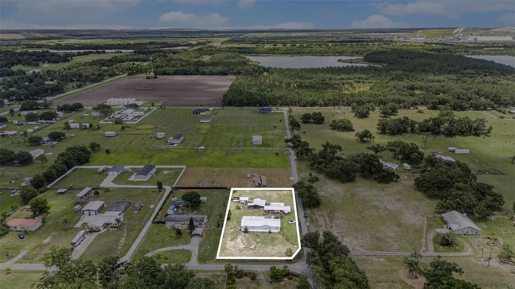 3308 Eric James Court Lithia FL 33547