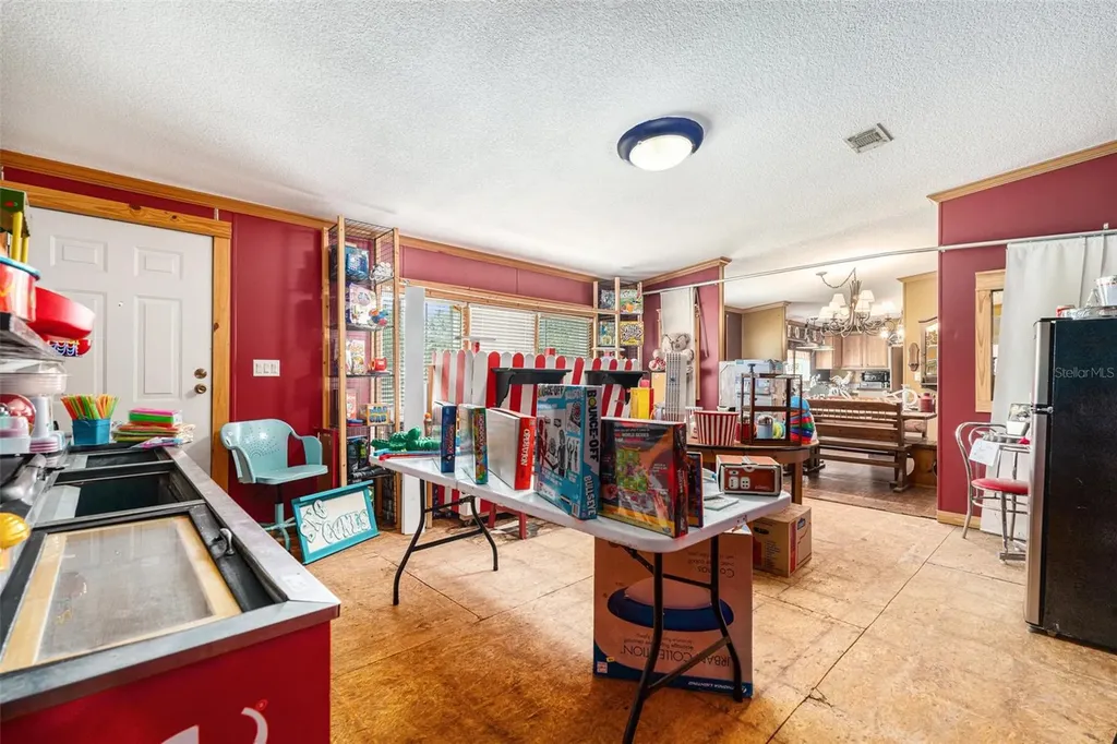 3308 Eric James Court Lithia FL 33547
