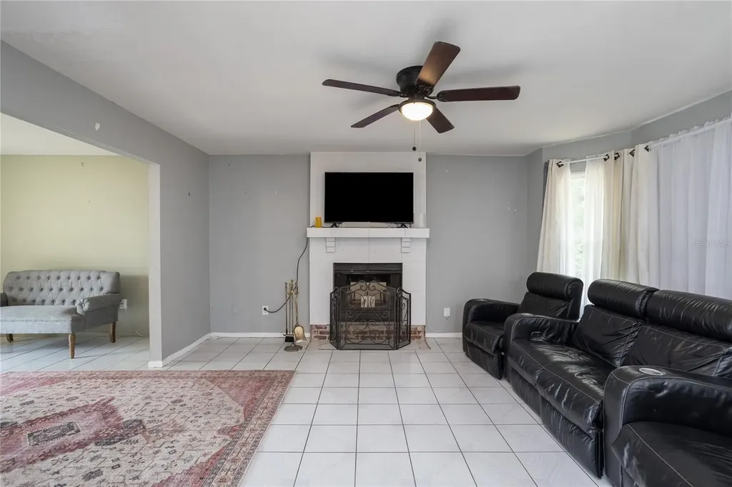 5009 Scarsdale Manor Lane Orlando FL 32818
