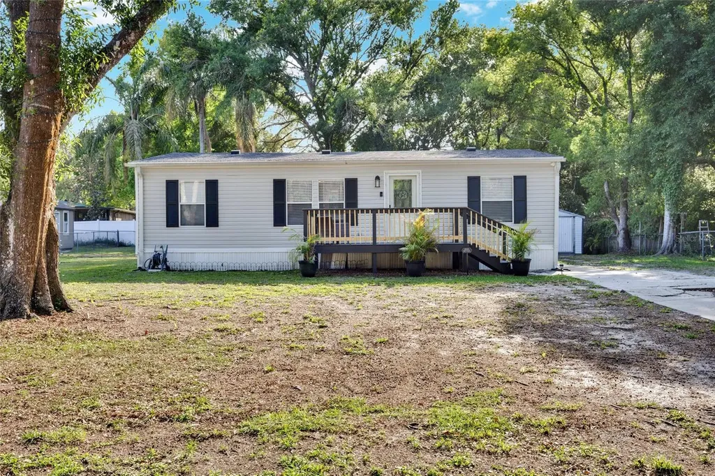 5224 Shadyglen Drive Lakeland FL 33810