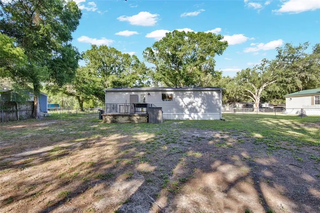 5224 Shadyglen Drive Lakeland FL 33810