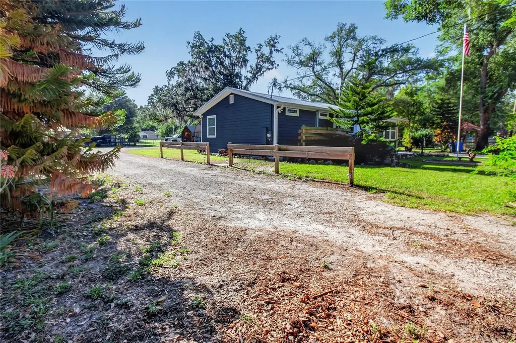 10627 Mcintosh Road Thonotosassa FL 33592