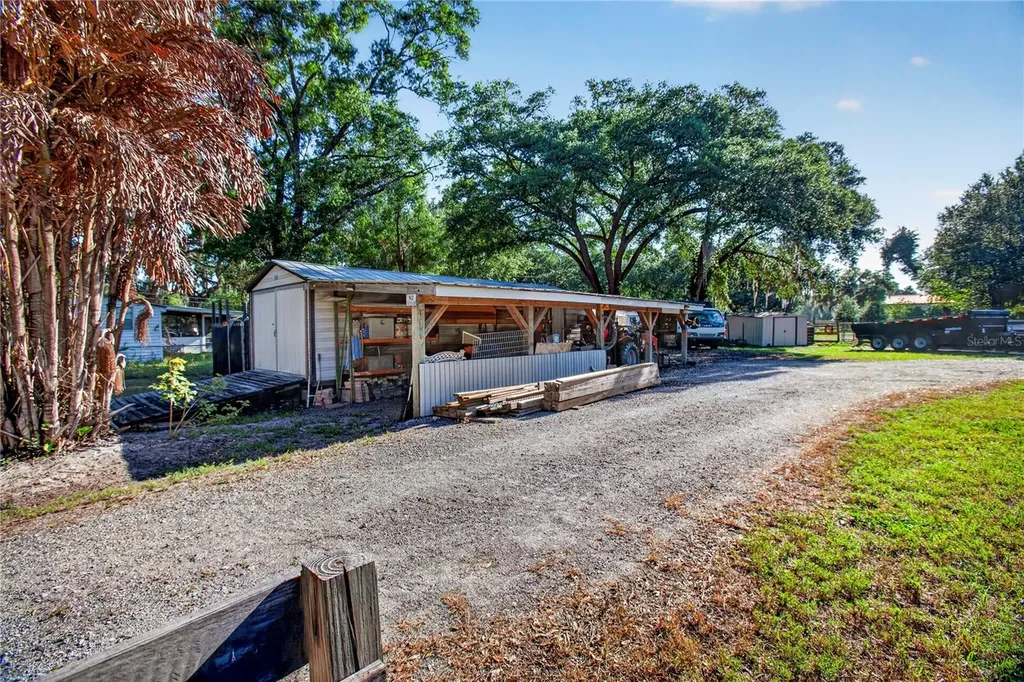 10627 Mcintosh Road Thonotosassa FL 33592