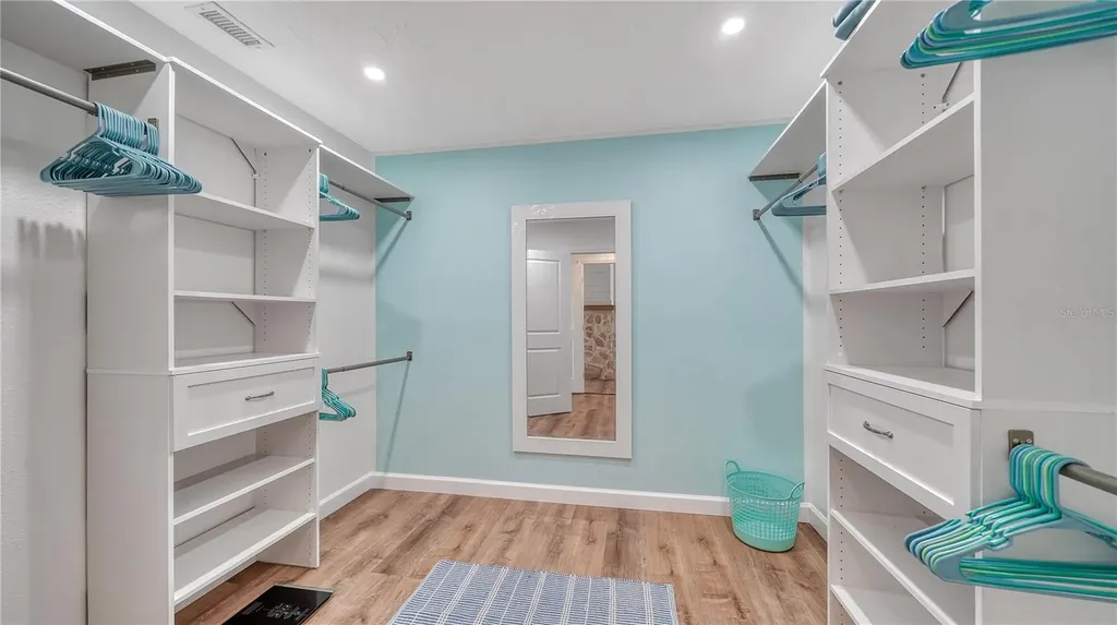 3912 99th Street W Bradenton FL 34210