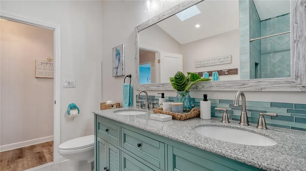 3912 99th Street W Bradenton FL 34210