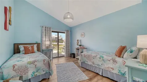 3912 99th Street W Bradenton FL 34210