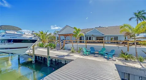 3912 99th Street W Bradenton FL 34210
