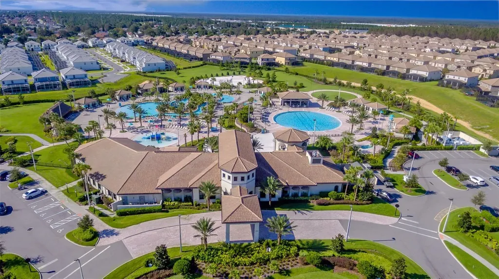8861 Cabot Cliffs Drive Davenport FL 33896