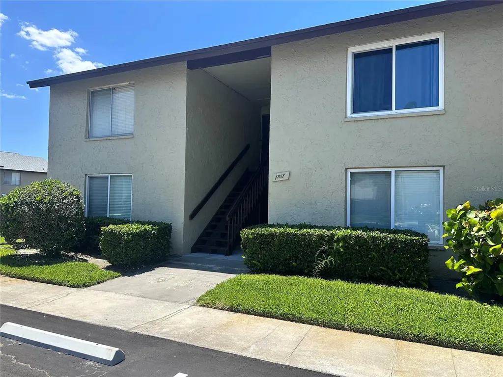 4215 E Bay Drive Clearwater FL 33764