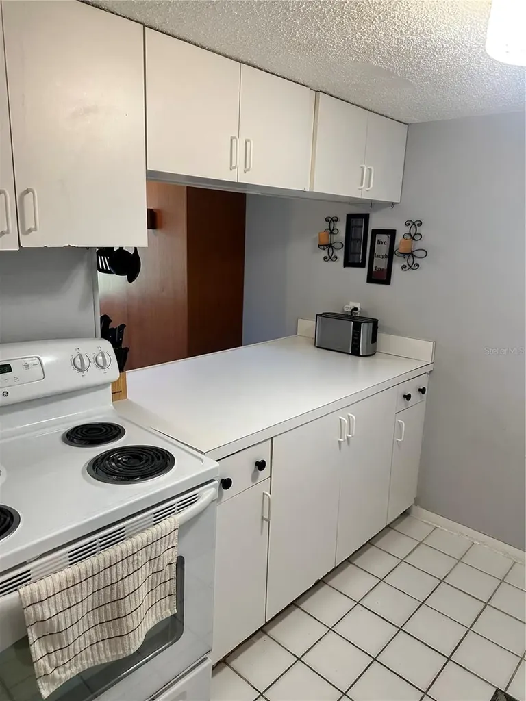 4215 E Bay Drive Clearwater FL 33764
