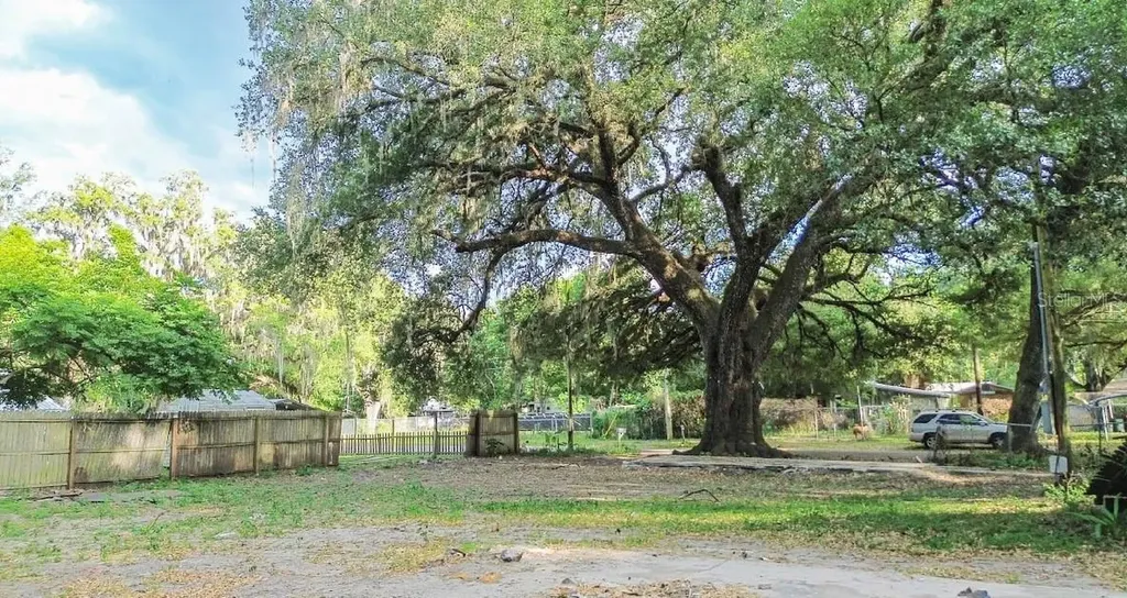 38319 Stebbins Avenue Zephyrhills FL 33542