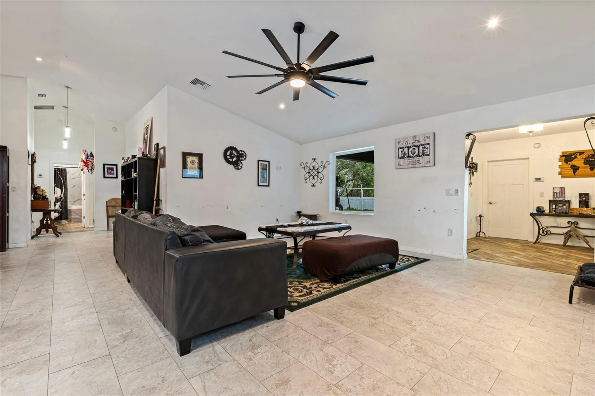 649 16th Street NW Largo FL 33770