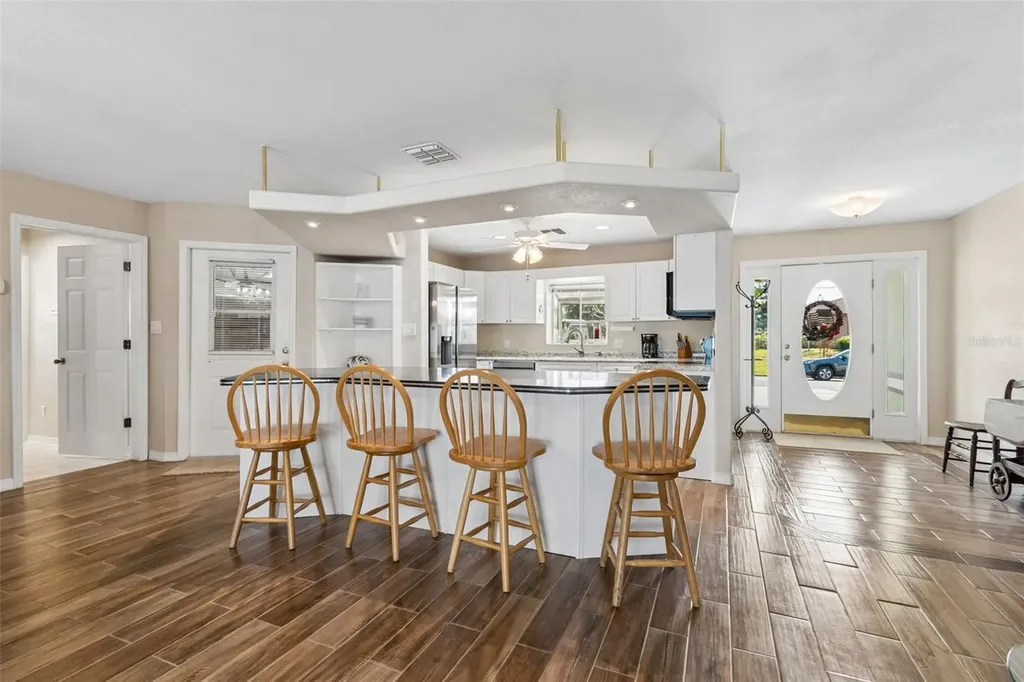 300 Driftwood Drive W Palm Harbor FL 34683