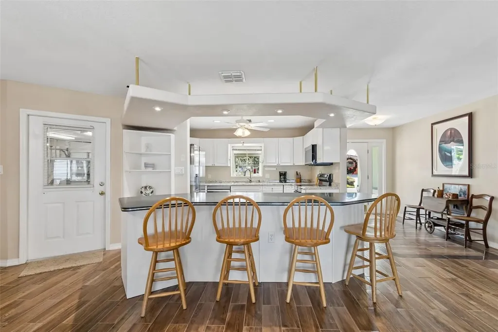300 Driftwood Drive W Palm Harbor FL 34683