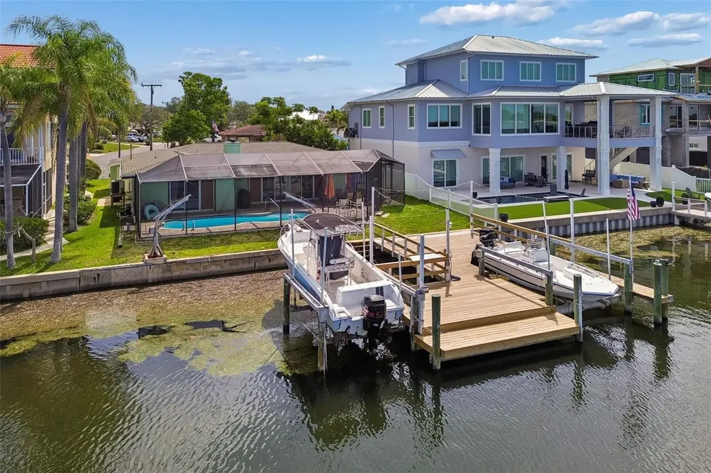 300 Driftwood Drive W Palm Harbor FL 34683