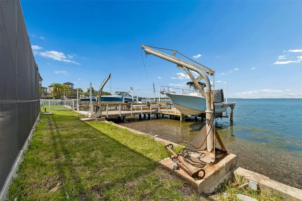 300 Driftwood Drive W Palm Harbor FL 34683