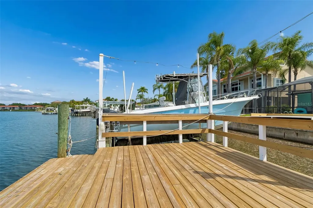 300 Driftwood Drive W Palm Harbor FL 34683