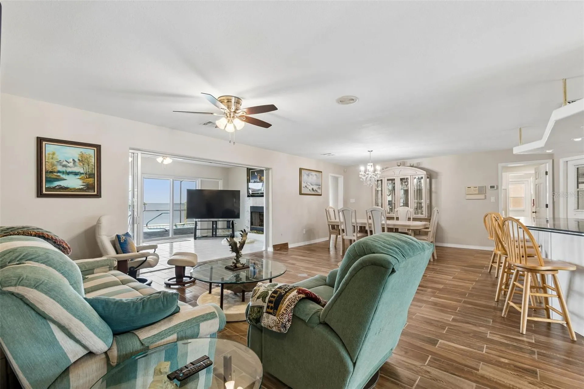 300 Driftwood Drive W Palm Harbor FL 34683