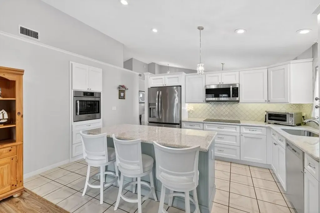 2955 Red Oak Drive Kissimmee FL 34744
