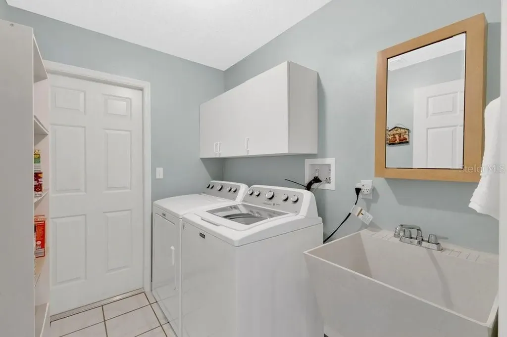 2955 Red Oak Drive Kissimmee FL 34744