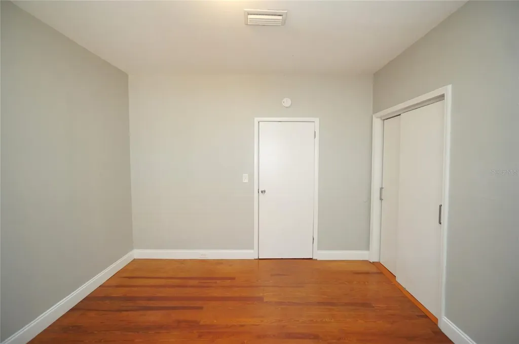 916 E 25th Avenue Tampa FL 33605