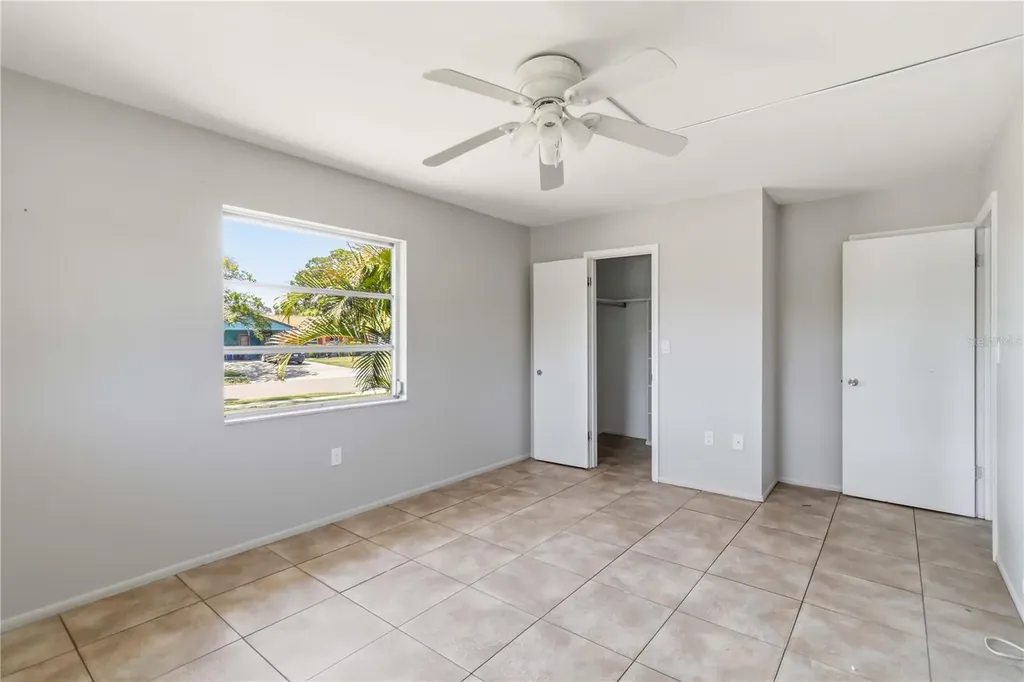 304 Lantana Avenue Sarasota FL 34243