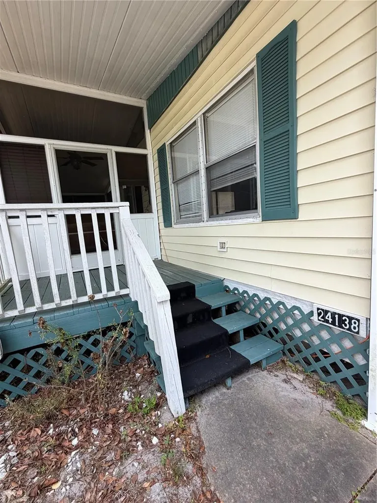 24138 Panther Road Astor FL 32102