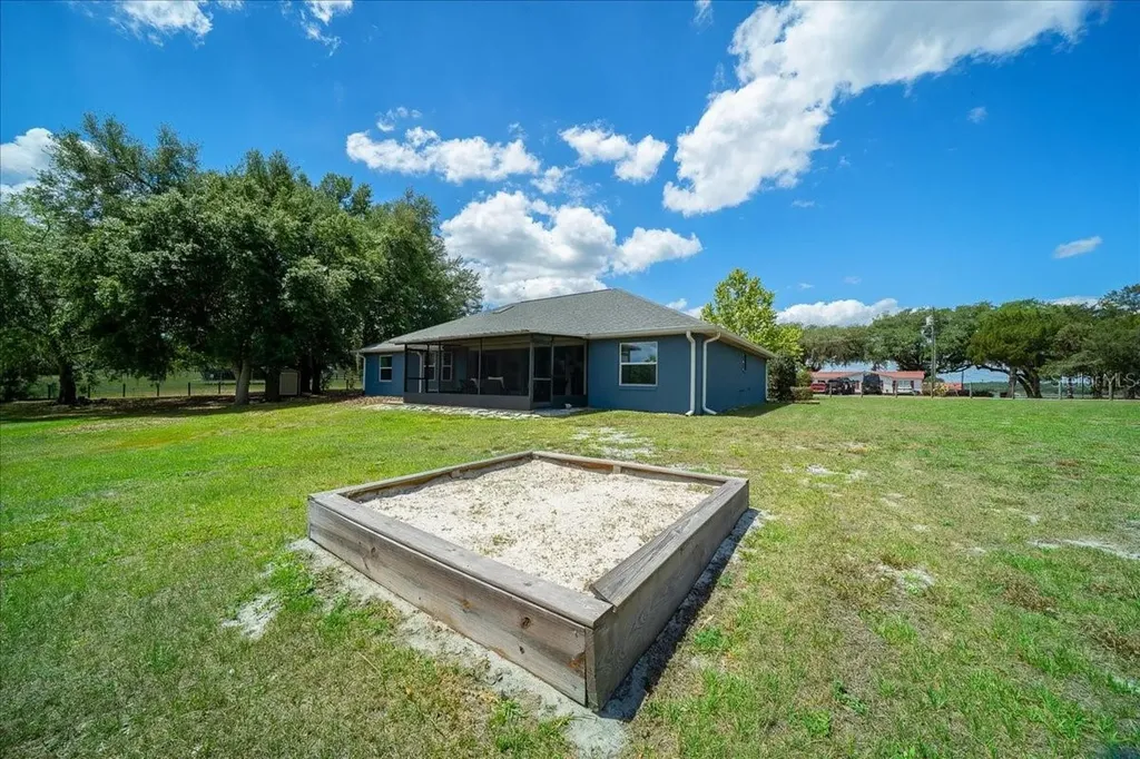 11985 SE 123rd Avenue Ocklawaha FL 32179