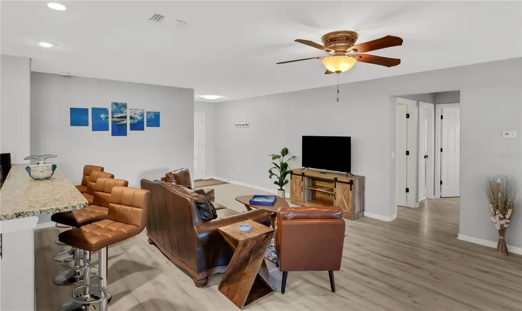 2757 Feiffer Circle Sarasota FL 34235