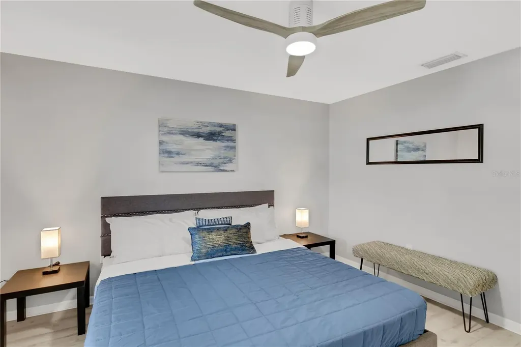 2757 Feiffer Circle Sarasota FL 34235