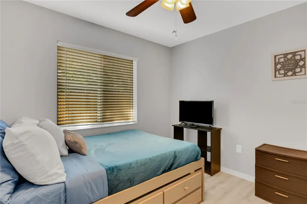 2757 Feiffer Circle Sarasota FL 34235