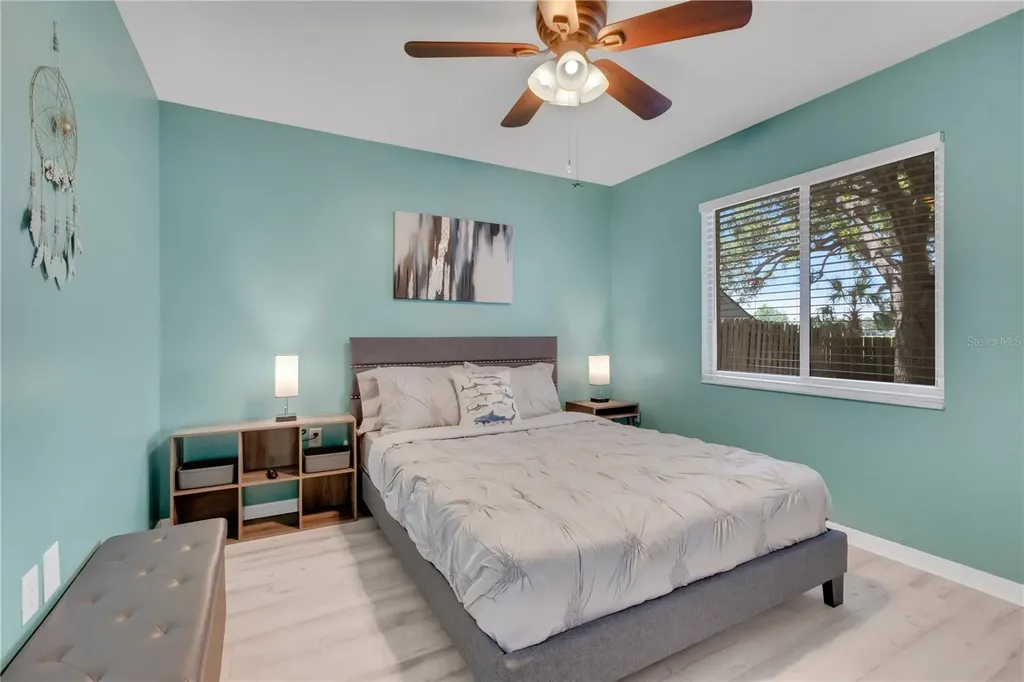 2757 Feiffer Circle Sarasota FL 34235