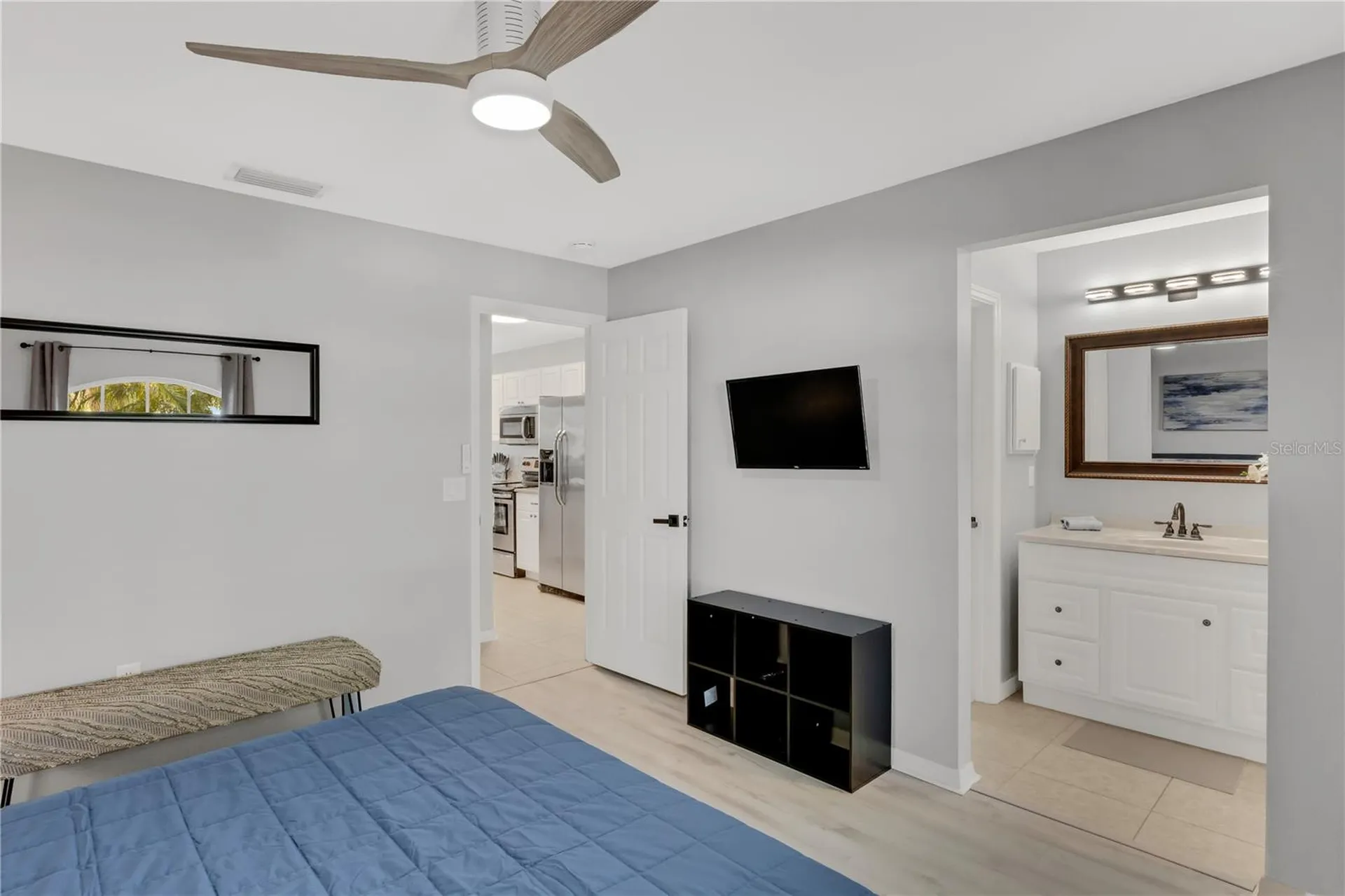 2757 Feiffer Circle Sarasota FL 34235
