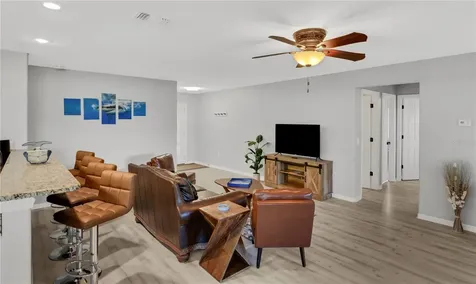2757 Feiffer Circle Sarasota FL 34235