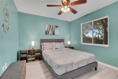 2757 Feiffer Circle Sarasota FL 34235