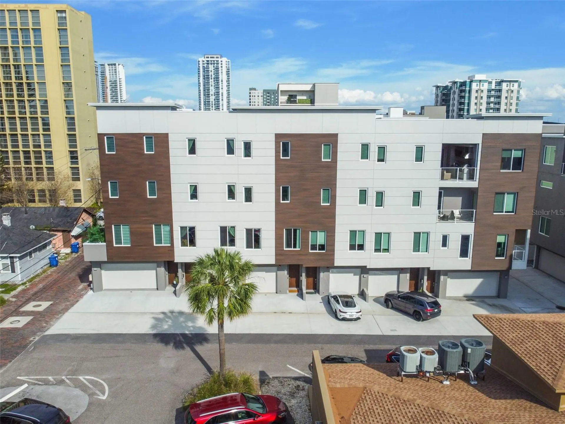 370 6th Street S St Petersburg FL 33701