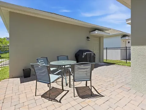 11216 Listening Drive Orlando FL 32832