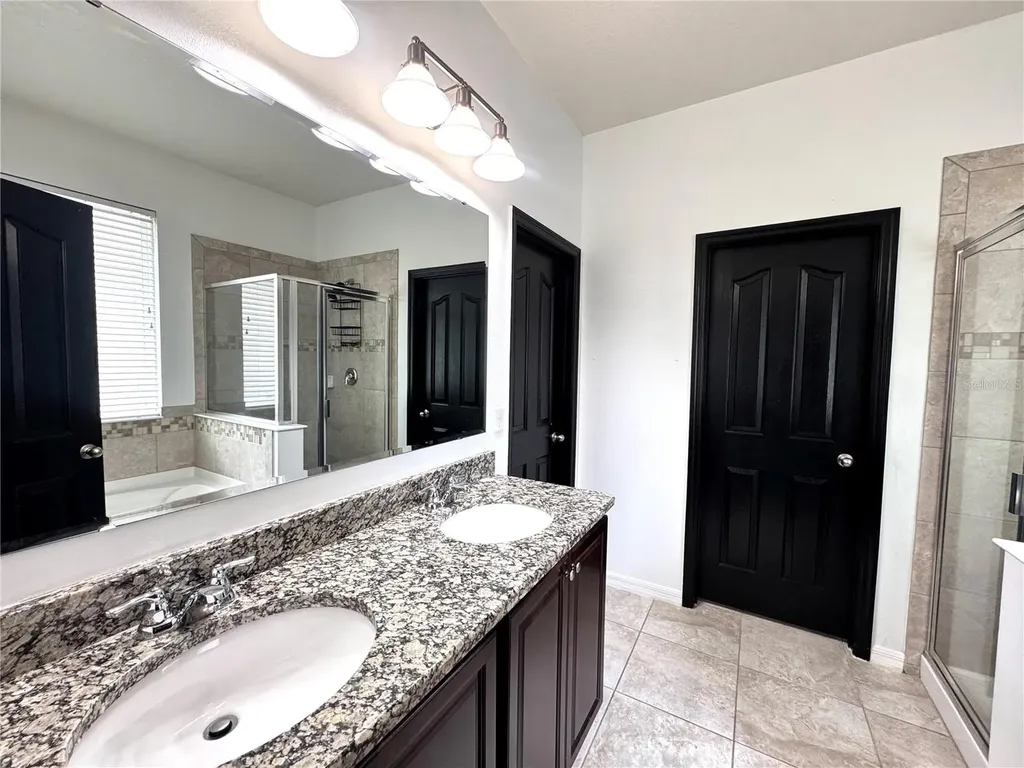 11860 Thatcher Avenue Orlando FL 32836