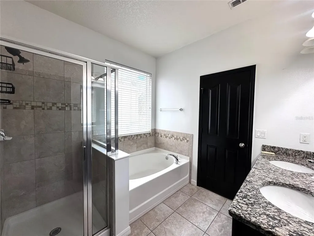 11860 Thatcher Avenue Orlando FL 32836