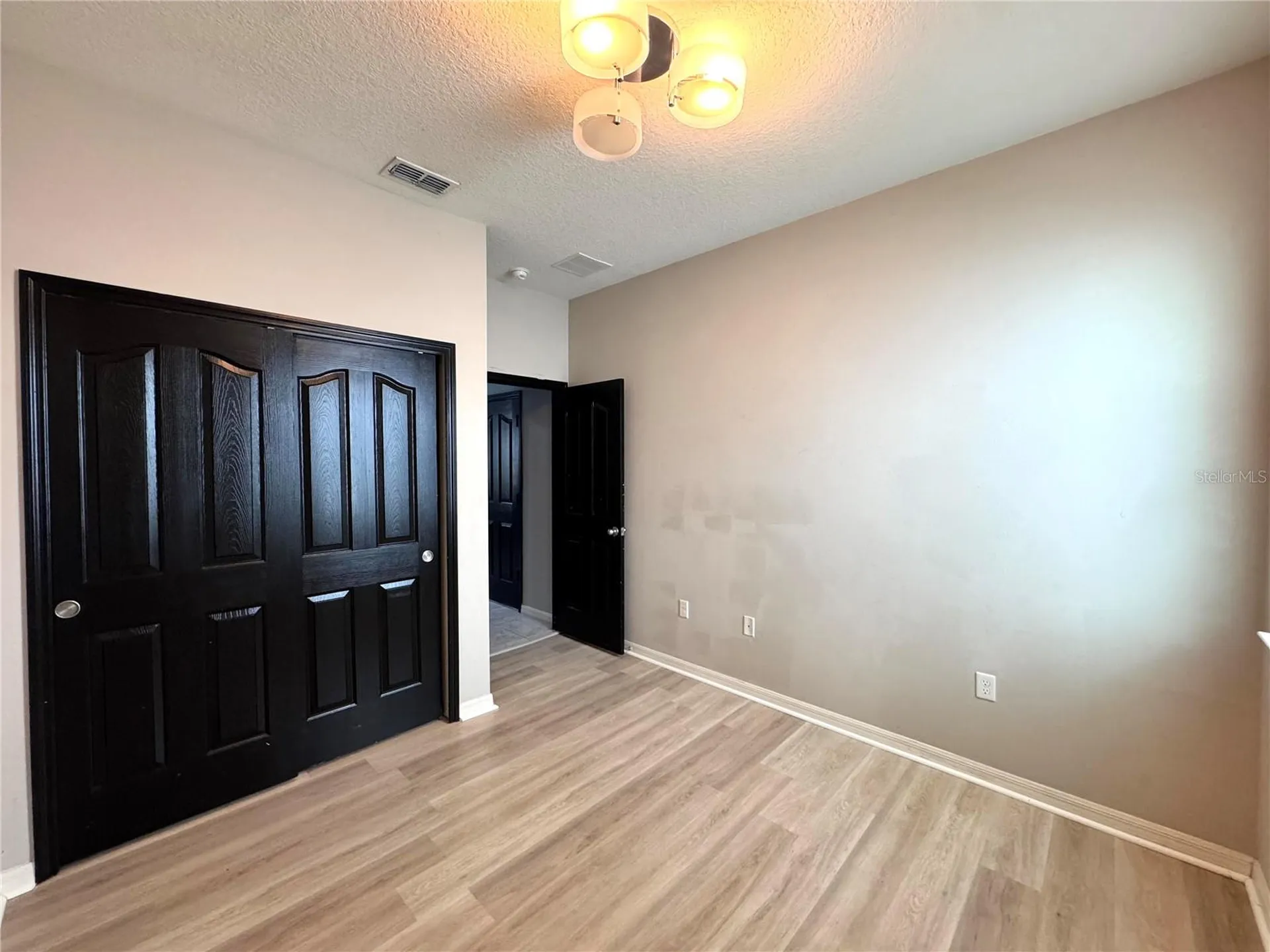 11860 Thatcher Avenue Orlando FL 32836