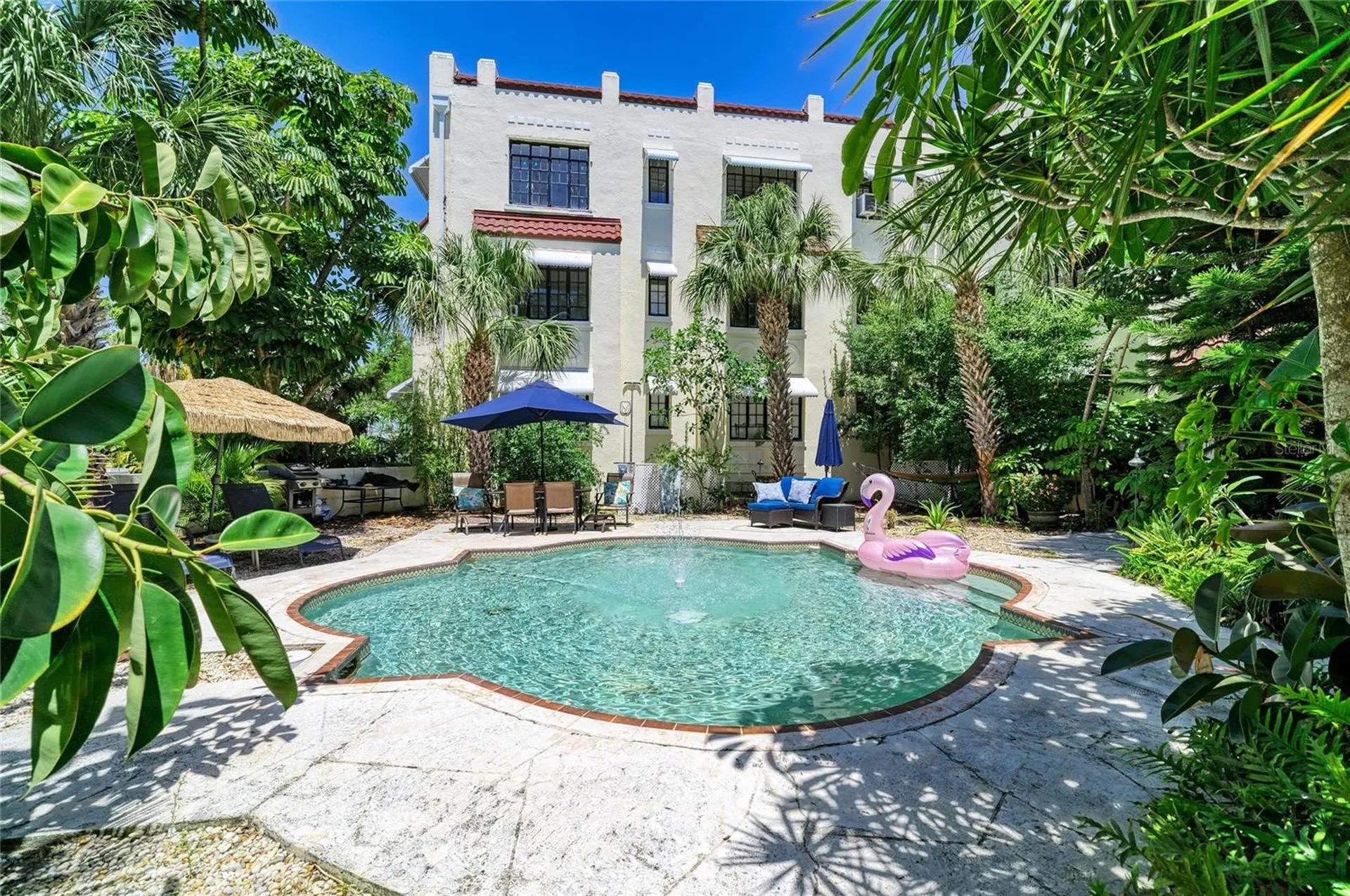 210 N 17th Street W Bradenton FL 34205