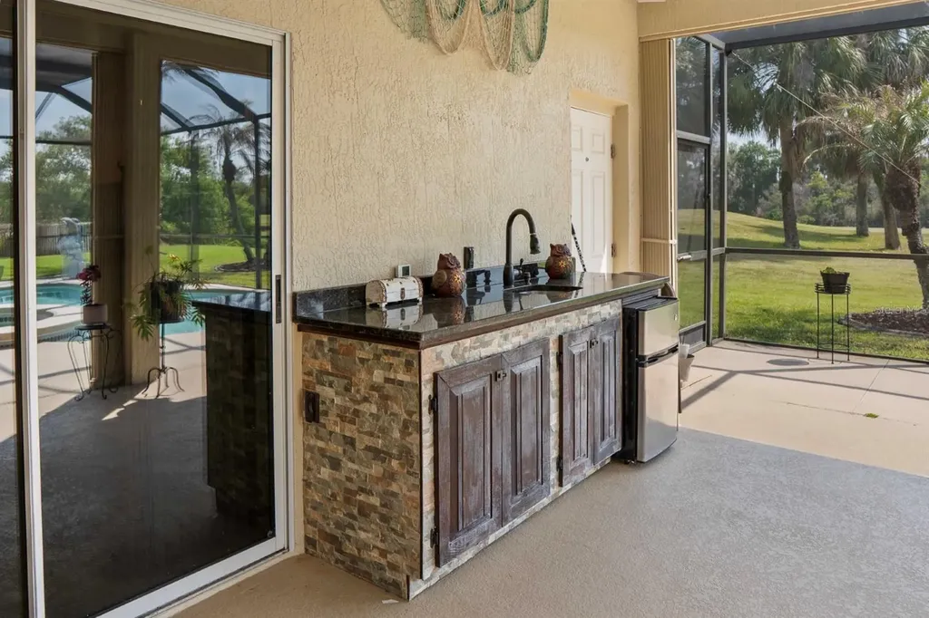 215 Strathmore Circle Kissimmee FL 34744