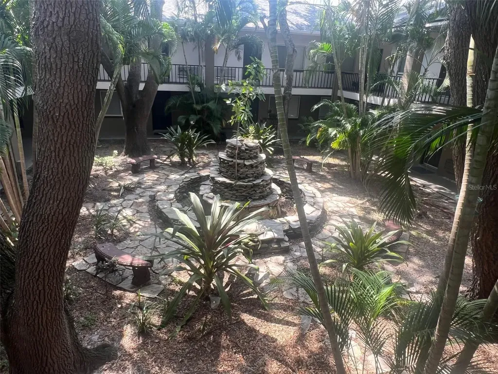 3914 W Neptune Street Tampa FL 33629