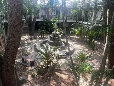 3914 W Neptune Street Tampa FL 33629