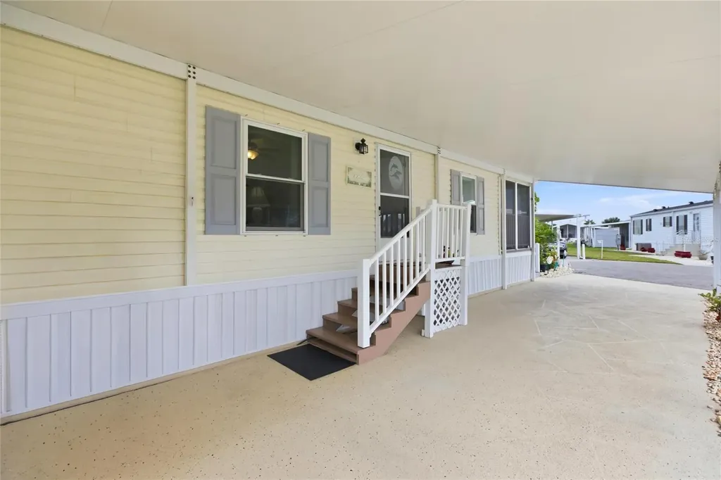 15 N Cardinal Punta Gorda FL 33950