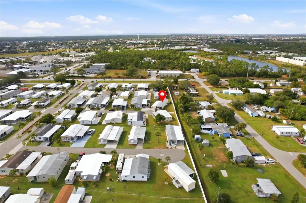 15 N Cardinal Punta Gorda FL 33950